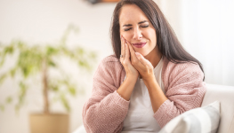 2025 Study of Tooth Sensitivity: Prevalence & Treatment